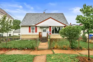 1060 Jackson St, Saint Paul, MN 55117 - Photo 1