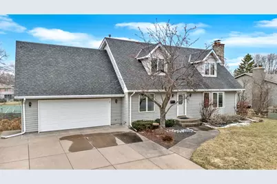 2604 34th Avenue NE, Saint Anthony, MN 55418 - Photo 1