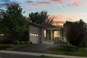 6627 W 133rd St, Savage, MN 55378 - Photo 1