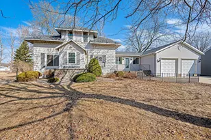 217 Fairmont Ave, Sherburn, MN 56171 - Photo 1