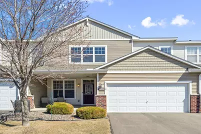 1652 White Pine Way #B, Carver, MN 55315 - Photo 1