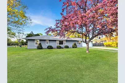 5612 Indiana Avenue N, Brooklyn Center, MN 55429 - Photo 1