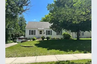 1213 Minnesota Avenue, Detroit Lakes, MN 56501 - Photo 1