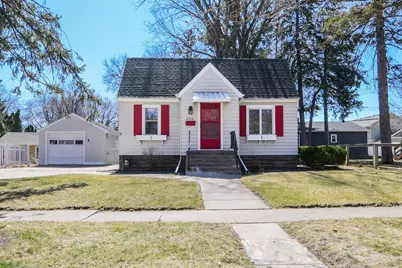 2516 15th Avenue E, North Saint Paul, MN 55109 - Photo 1