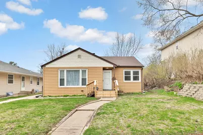 117 12th Avenue N, South Saint Paul, MN 55075 - Photo 1