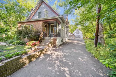 1847 Kohlman Avenue, Maplewood, MN 55109 - Photo 1