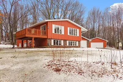 1092 Golden Oaks Drive, Saint Joseph, WI 54016 - Photo 1