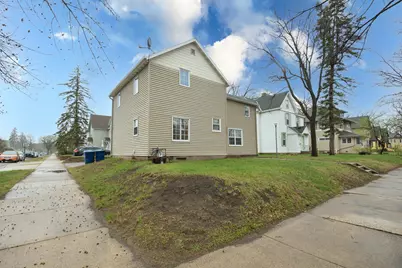 727 6th Avenue S, Saint Cloud, MN 56301 - Photo 1