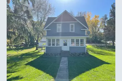 300 1st Avenue NE, New London, MN 56273 - Photo 1