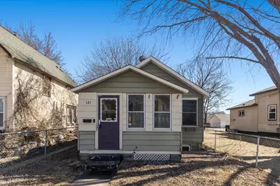 121 3rd Avenue S, South Saint Paul, MN 55075 - Photo 1