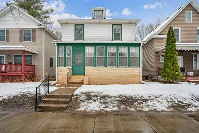 913 Sherburne Avenue, Saint Paul, MN 55104 - Photo 1