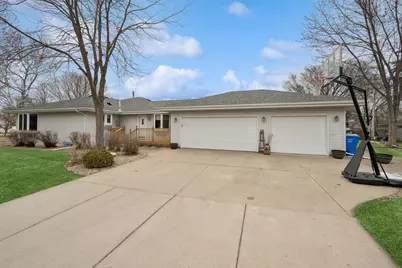 331 10th Avenue SW, Cambridge, MN 55008 - Photo 1