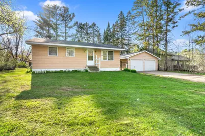 305 Dunn Avenue N, Hinckley, MN 55037 - Photo 1