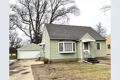 1709 2nd Street NE, Austin, MN 55912 - Photo 1