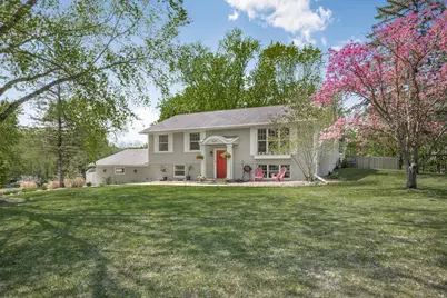 5610 Lakeland Road, Minnetonka, MN 55345 - Photo 1