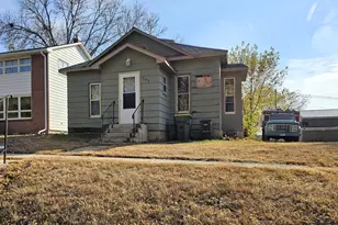 209 2nd St E, Jasper, MN 56144 - Photo 1