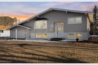 325 10th Avenue SW, Cambridge, MN 55008 - Photo 1