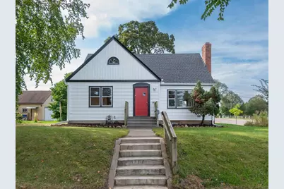 884 Hyacinth Avenue E, Saint Paul, MN 55106 - Photo 1