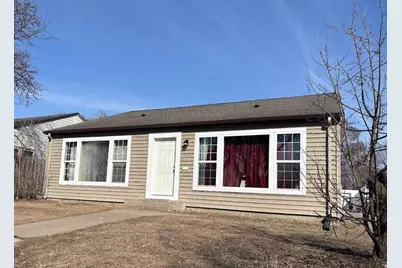 3838 Regent Avenue N, Robbinsdale, MN 55422 - Photo 1