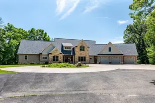 190 Stony Creek Rd, Mankato, MN 56001 - Photo 1