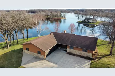 591 Central Avenue SE, Richmond, MN 56368 - Photo 1