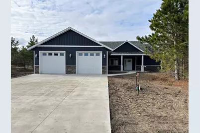 935 NW 9th Street NW, Perham, MN 56573 - Photo 1