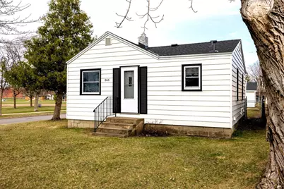 866 18th Avenue N, Saint Cloud, MN 56303 - Photo 1