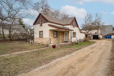 403 4th Avenue E, Durand, WI 54736 - Photo 1