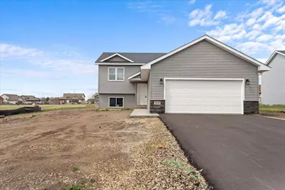 1819 Cypress Trail, New Richmond, WI 54017 - Photo 1