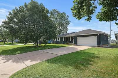 4901 76th Avenue N, Brooklyn Park, MN 55443 - Photo 1