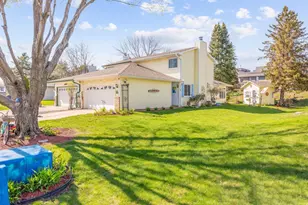 16614 Terrey Pine Dr, Eden Prairie, MN 55347 - Photo 1