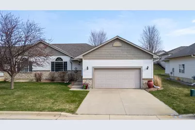4541 Prairie View Place NW, Rochester, MN 55901 - Photo 1