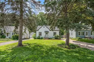 1759 Flandrau St, Maplewood, MN 55109 - Photo 1