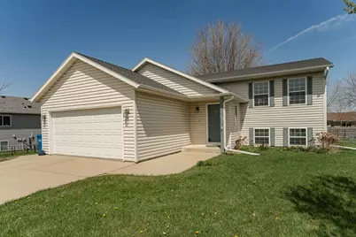 414 8th Street NW, Dodge Center, MN 55927 - Photo 1