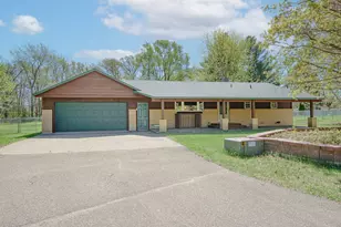 30 Buckskin Blvd SE, Isanti, MN 55040 - Photo 1