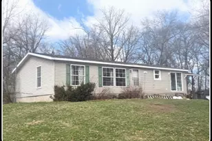 6998 Canary Rd, Grasston, MN 55030 - Photo 1