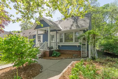 757 Lexington Parkway S, Saint Paul, MN 55116 - Photo 1