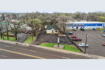 721 E River Road, Anoka, MN 55303 - Photo 1