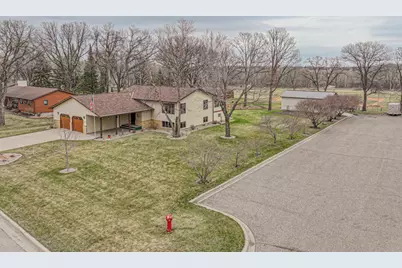 402 N Quincy Street, Alexandria, MN 56308 - Photo 1