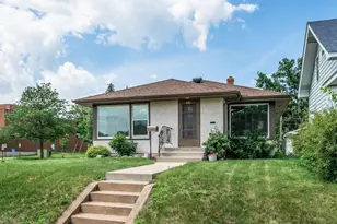 881 Hyacinth Ave E, Saint Paul, MN 55106 - Photo 1