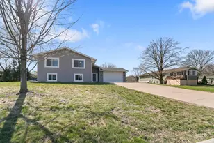 1404 6th St, Farmington, MN 55024 - Photo 1