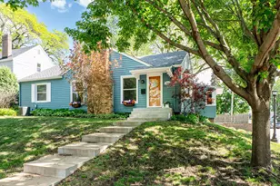 1694 Hillcrest Ave, Saint Paul, MN 55116 - Photo 1