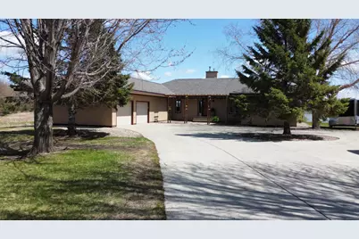 264 60th Avenue NE, Willmar, MN 56201 - Photo 1