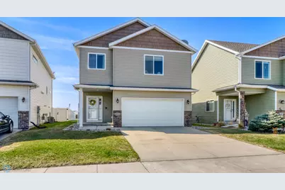 4794 Spencer Lane S, Fargo, ND 58104 - Photo 1