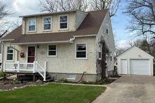 531 8th Ave, Worthington, MN 56187 - Photo 1