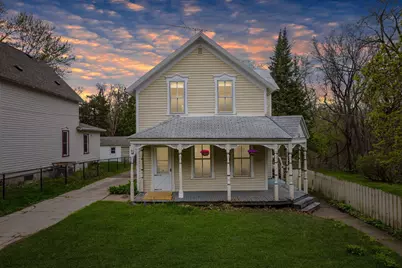 422 Mulberry Street W, Stillwater, MN 55082 - Photo 1