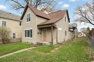 57 Jessamine Ave W, Saint Paul, MN 55117 - Photo 1