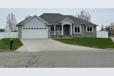 3713 N Sedona Court, West Fargo, ND 58078 - Photo 1