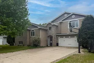 1405 Cumberland Rd, Marshall, MN 56258 - Photo 1