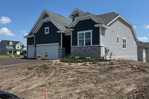 620 Haywood Dr, Lino Lakes, MN 55014 - Photo 1